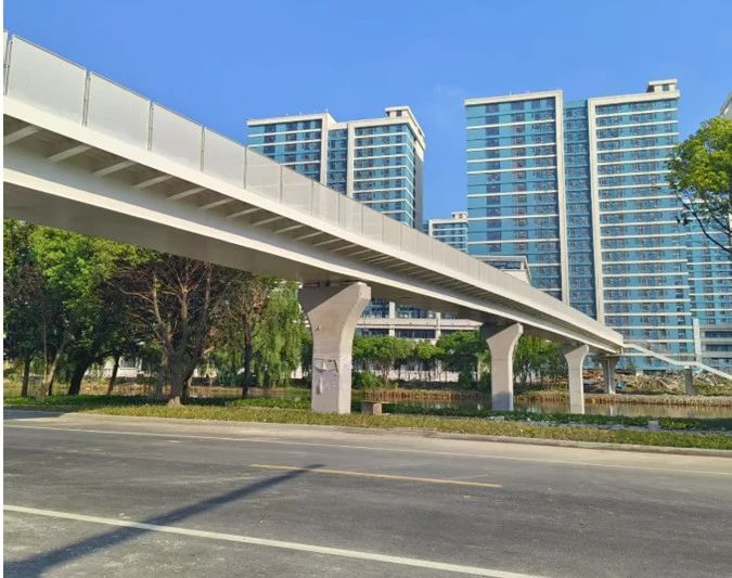 昆山巴城梧桐创新谷道路景观提升工程（人行桥、塔基路桥、金凤凰路一号桥、金凤凰路二号桥、毛许路桥）顺利完工
